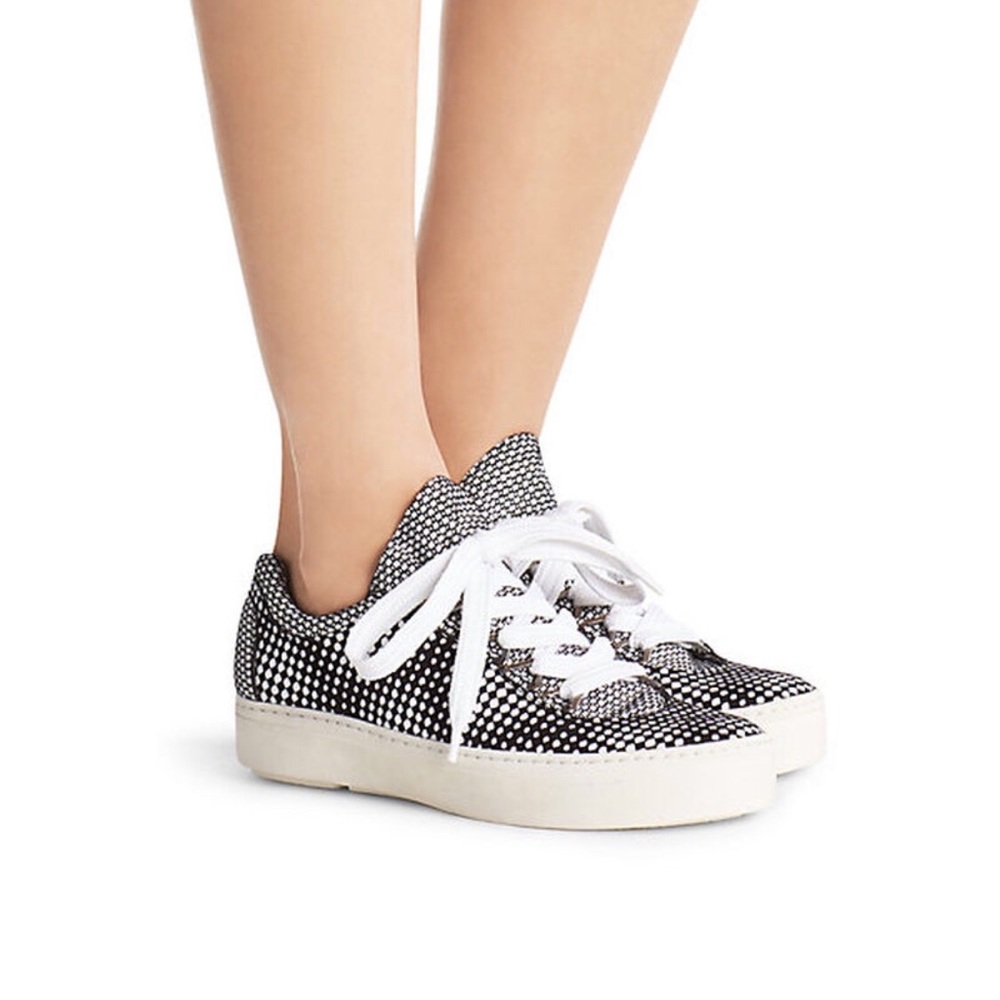 Stuart Weitzman Spain Gaming Skater Platform Low Top Cushioned Leather Sneaker 6